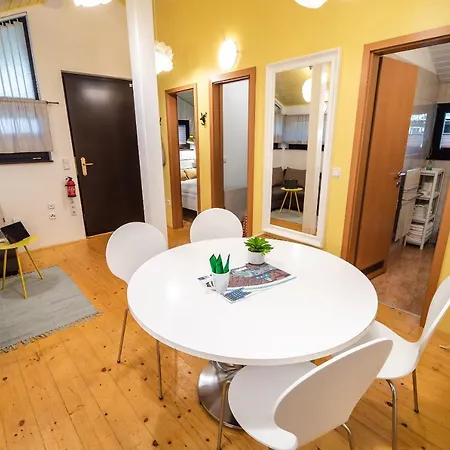 Family House - Terme Catez