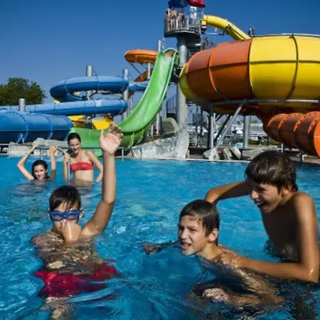 Hébergement de vacances Family House - Terme Catez